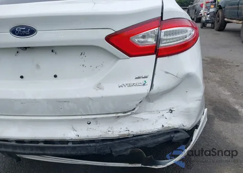 2016 Ford Fusion Hybrid Se z USA, uszkodzony, nr VIN 3FA6P0LU9GR368603